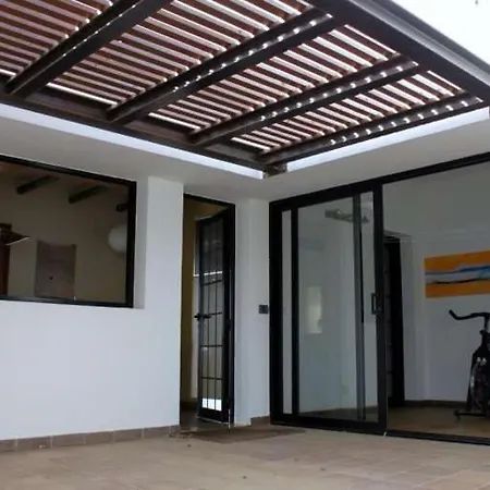 Sleeps 6 Pool Wifi *