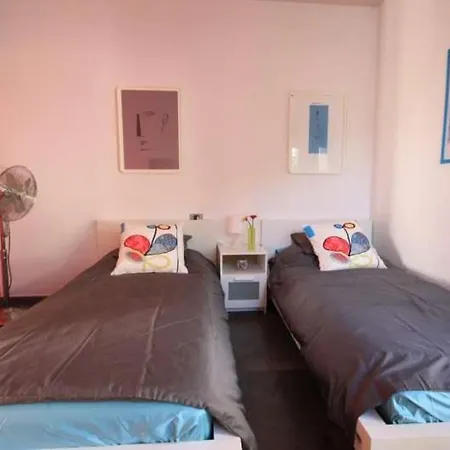 Sleeps 6 Pool Wifi
