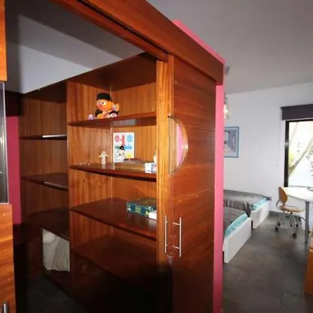 Sleeps 6 Pool Wifi Apartamento Nazaret